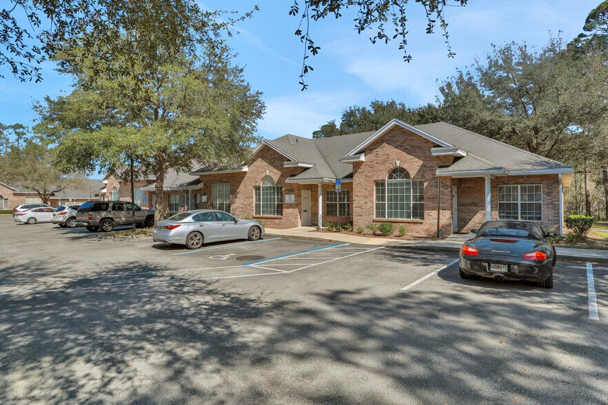 More Photos Of 4745 Sutton Park Ct, Jacksonville Office For Sale