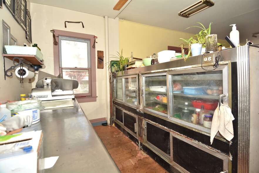 More Photos Of 58 Main St, Glen Gardner General Retail For Sale