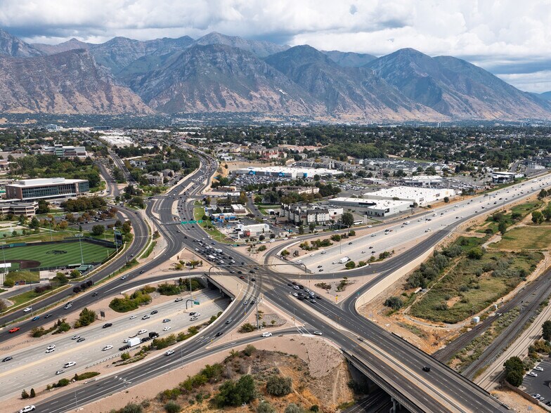 More Photos Of 1278-1296 Sandhill Rd, Orem Office For Sale