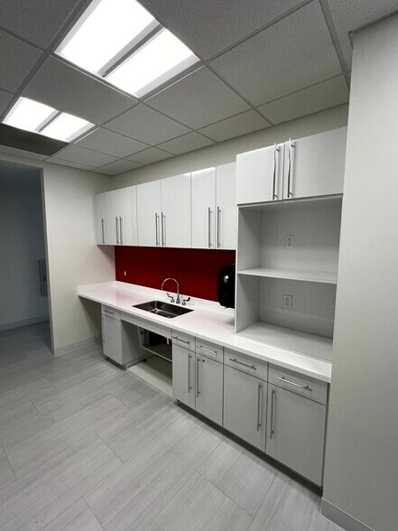 More Photos Of 350 Jordan Rd, Troy Office For Lease