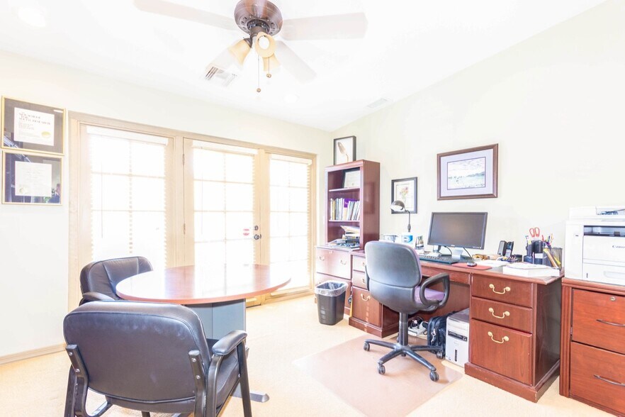 More Photos Of 207 E Monterey Way, Phoenix Office Residential For Sale
