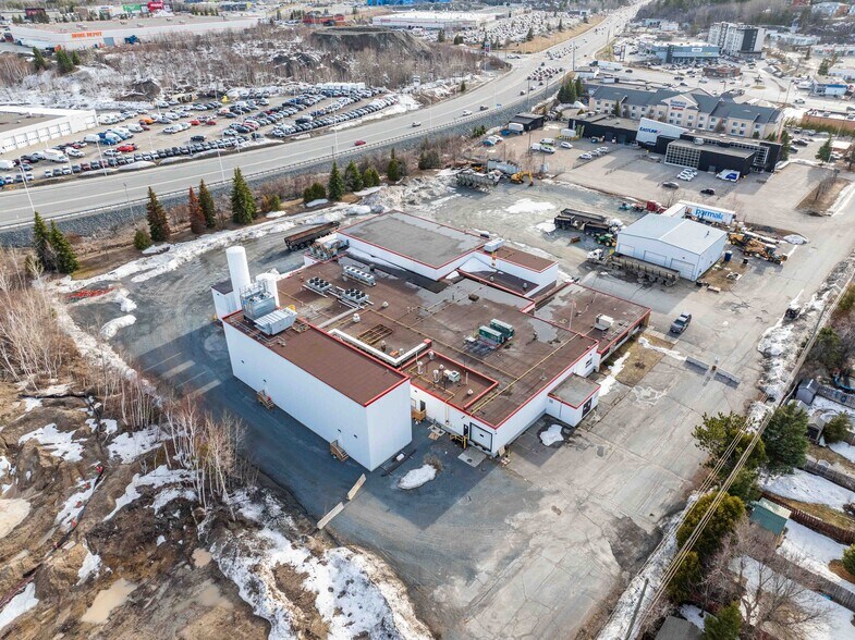More Photos Of 500 Barrydowne Rd, Sudbury Manufacturing For Sale