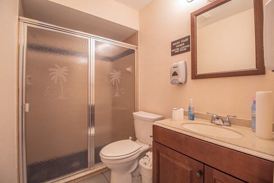 More Photos Of 8261 Burnt Store Rd, Punta Gorda Warehouse For Sale