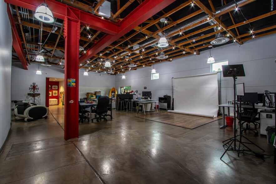 More Photos Of 801 E Washington St, Phoenix Office For Sale