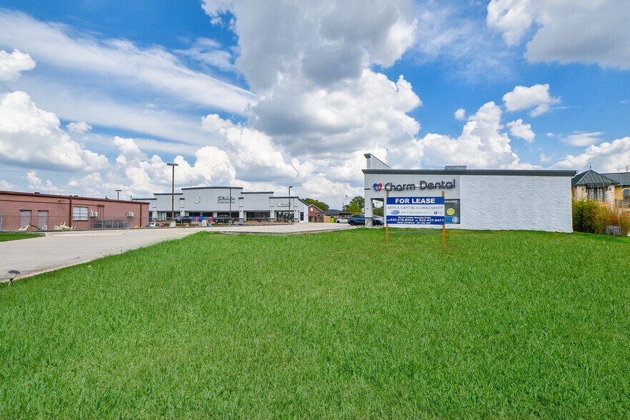 More Photos Of 2201 Thompson Rd, Richmond Unknown For Lease