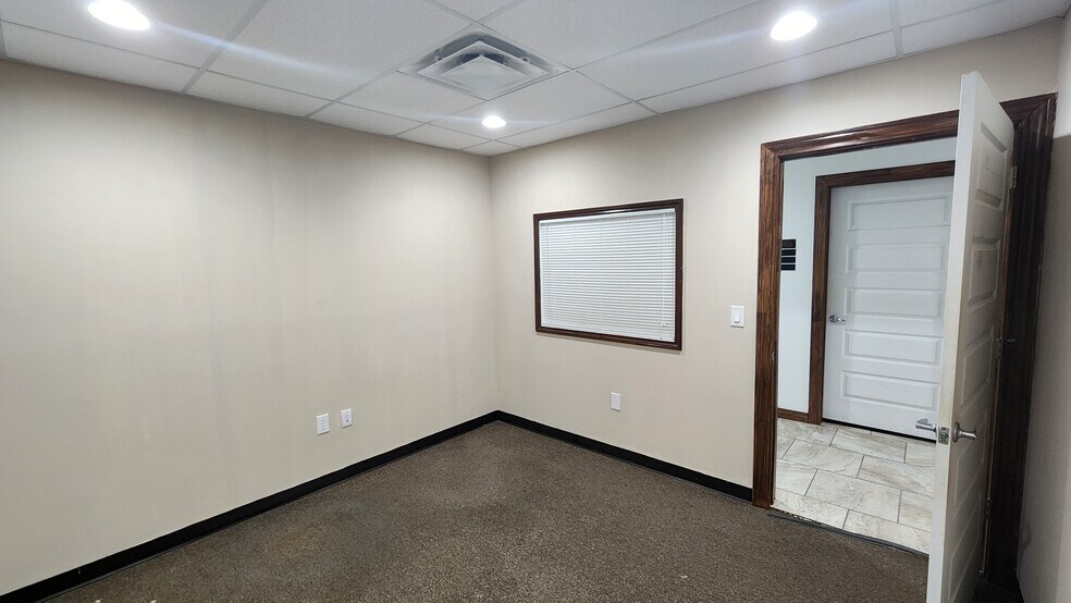 More Photos Of 21734 Provincial Blvd, Katy Office For Lease