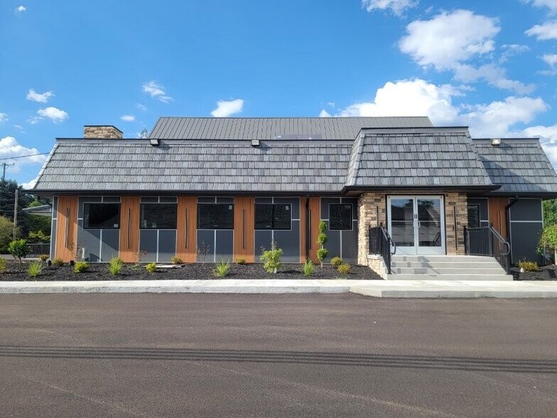 Primary Photo Of 775 Freeport Rd, Cheswick Restaurant For Sale