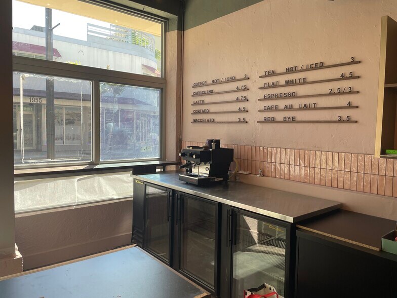 More Photos Of 112-120 S 20th Ave, Hollywood Restaurant For Lease