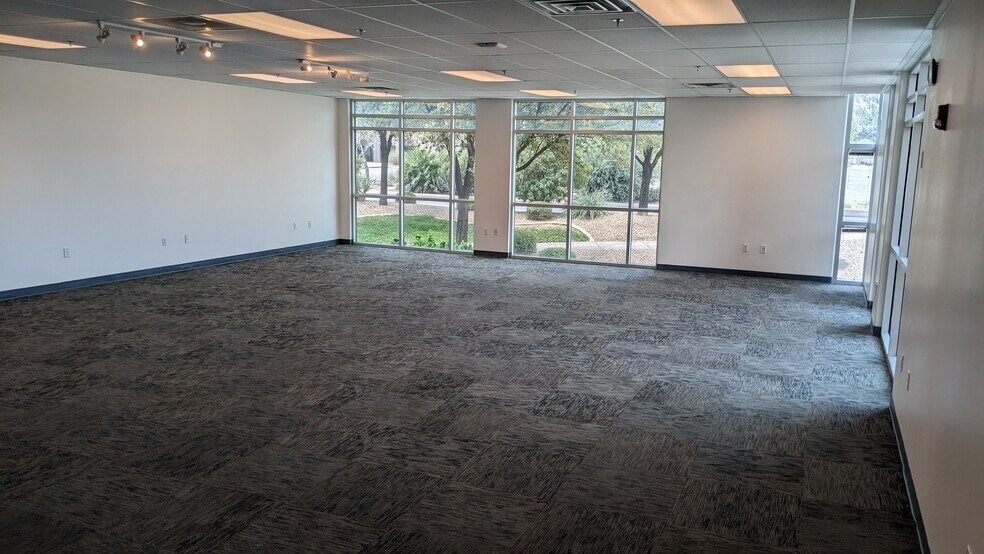 More Photos Of 912 W 1600 S, St George Unknown For Lease