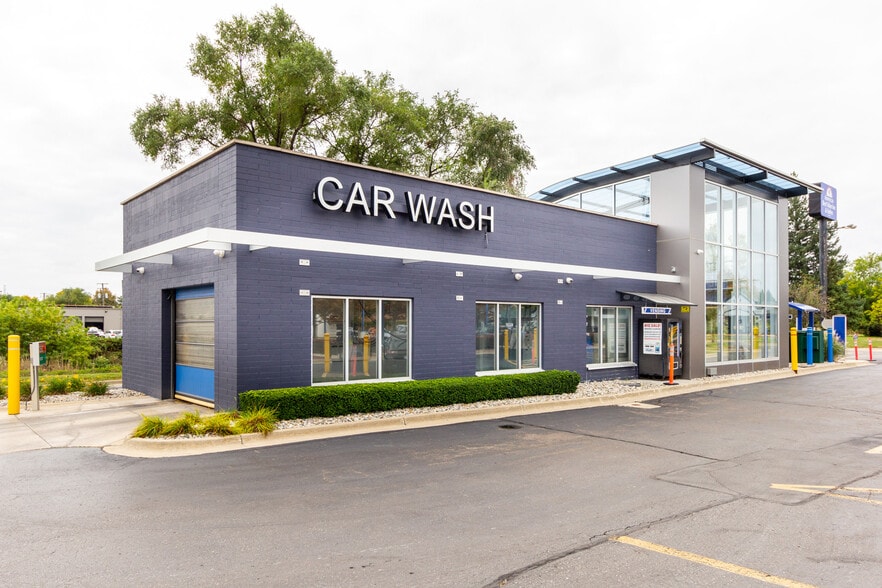 More Photos Of 31785 Van Dyke Ave, Warren Carwash For Sale