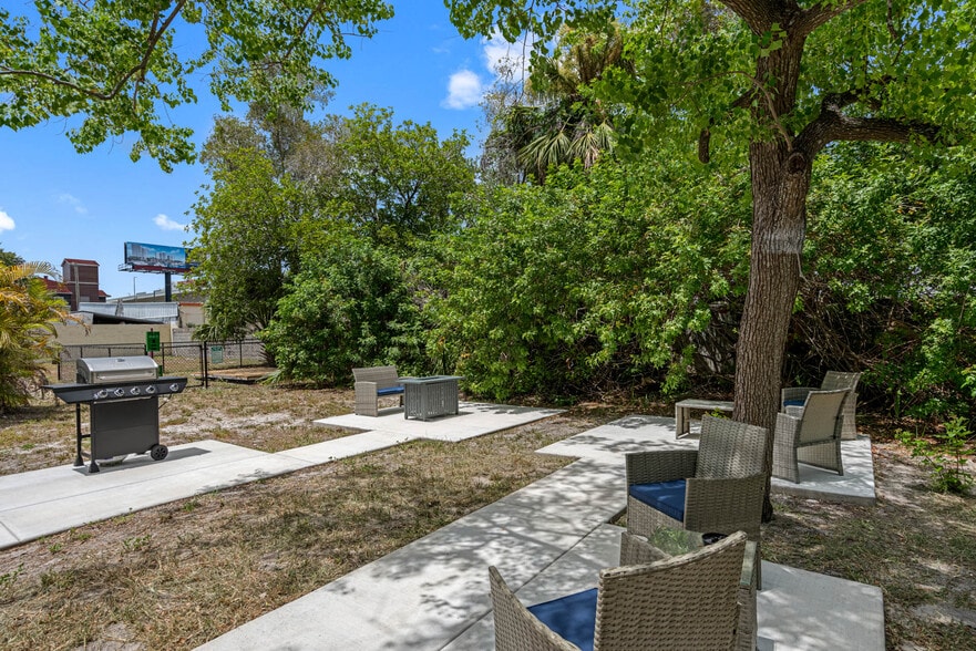 More Photos Of 4513 W McElroy Ave, Tampa Apartments For Sale