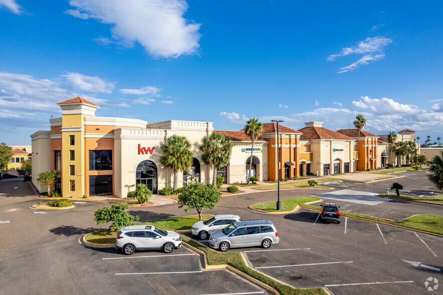 Primary Photo Of 3300-3324 N McColl Rd, McAllen Storefront Retail Office For Lease