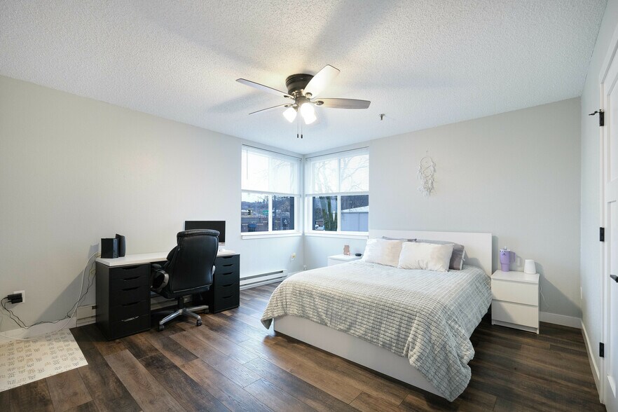 More Photos Of 500 S 2nd St, Mankato Apartments For Sale