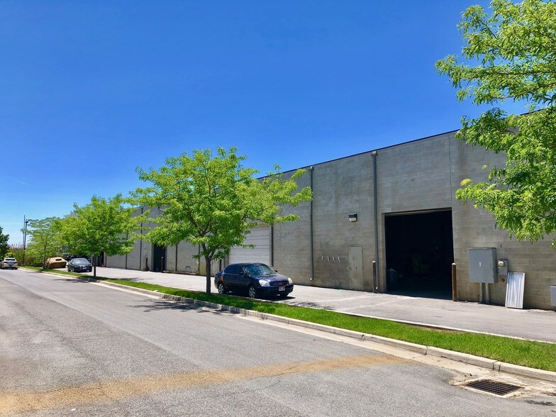 More Photos Of 847 North Pointe Cir, North Salt Lake Showroom For Lease