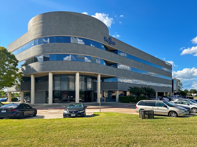 More Photos Of 8300 FM 1960 Rd W, Houston Coworking Space