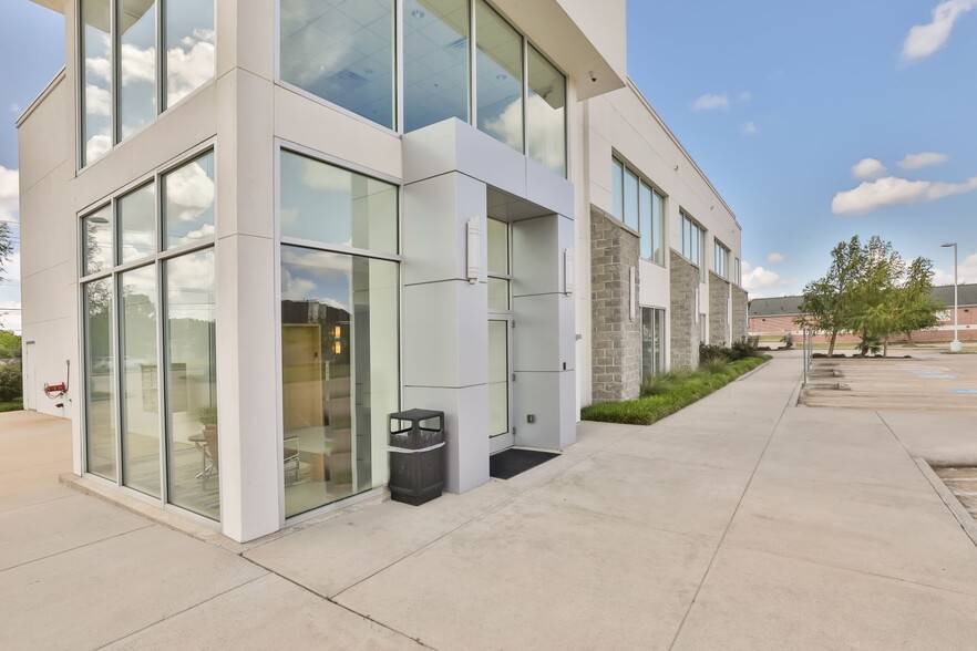 More Photos Of 1455 FM 646 Rd, League City Medical For Lease