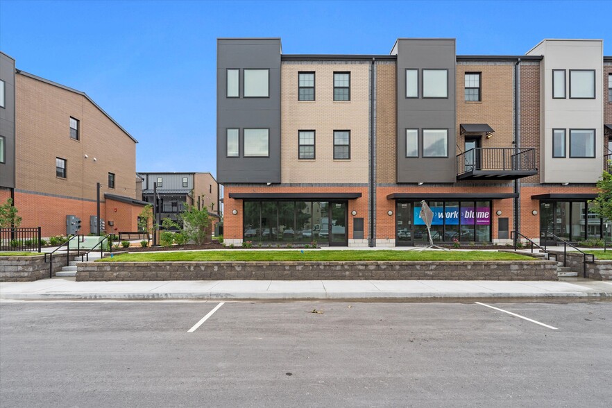 More Photos Of 2914-2924 Buchanan St, Kansas City Unknown For Lease