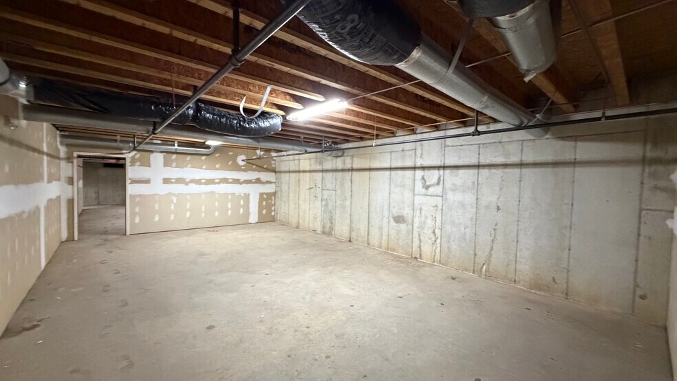 More Photos Of 1 N Limestone St, Jamestown Storefront Retail Residential For Sale