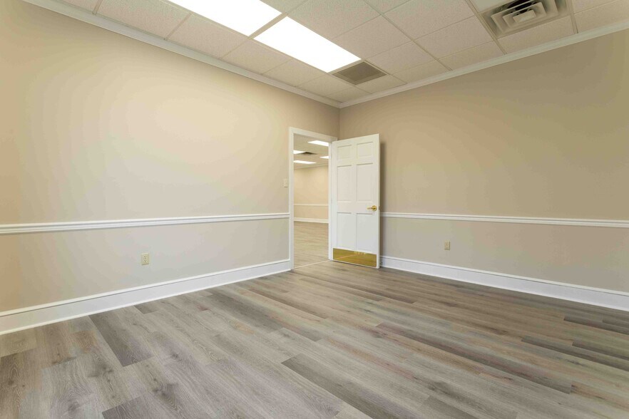 More Photos Of 5406 US 29, Blairs Bank For Lease