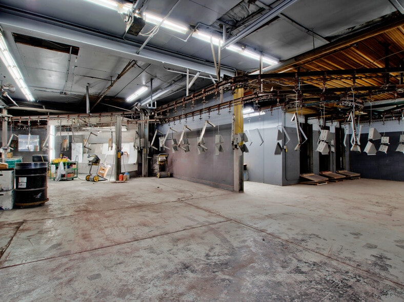 More Photos Of 56 Clarendon Ave, Kingston Warehouse For Sale