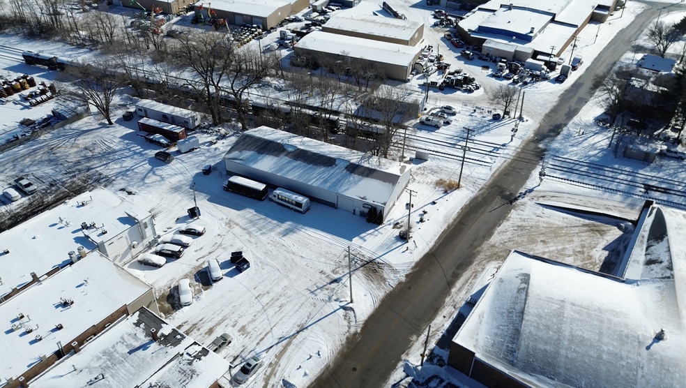 More Photos Of 40 Midland Ave, Rockdale Warehouse For Lease