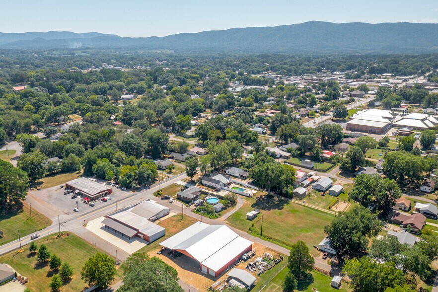 More Photos Of 613 N Main St, Piedmont Restaurant For Sale