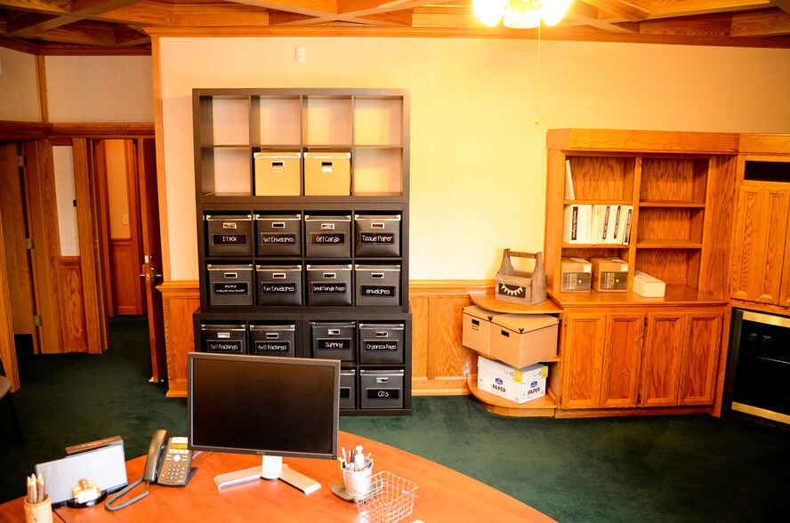 More Photos Of 1510 Poole Blvd, Yuba City Office For Lease