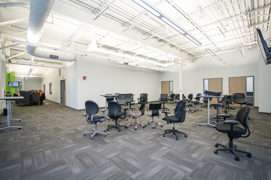 More Photos Of 325 Market St, Chattanooga Medical For Lease