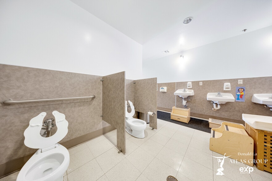 More Photos Of 1124 Mission St, South Pasadena Office For Sale