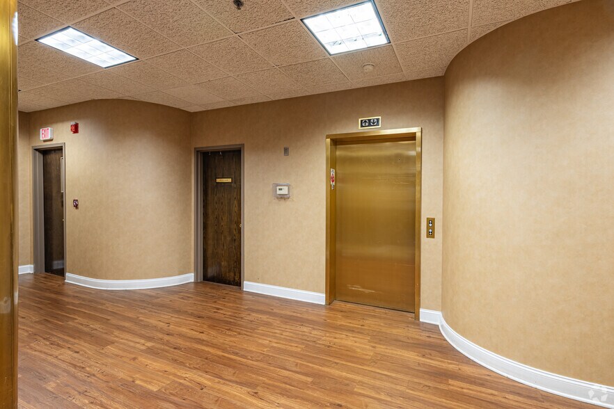 More Photos Of 100 Valley Rd, Mount Arlington Unknown For Lease