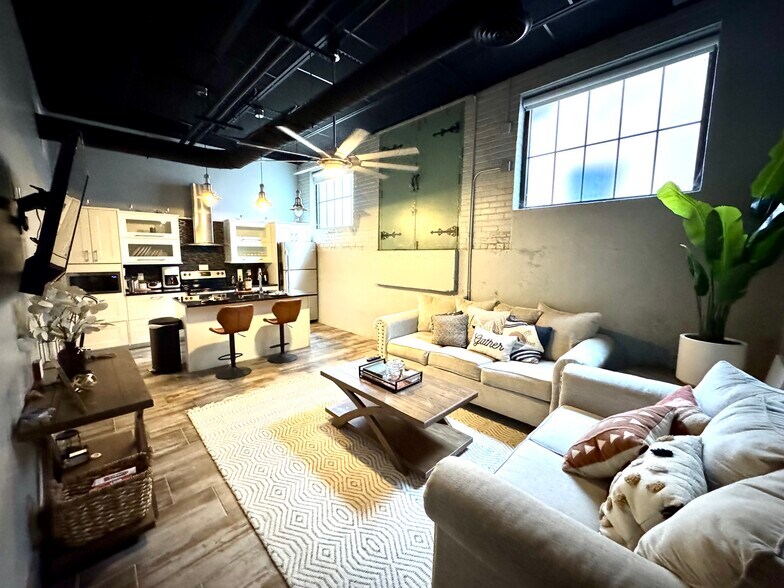 More Photos Of 222 Union St, Jonesboro Apartments For Sale