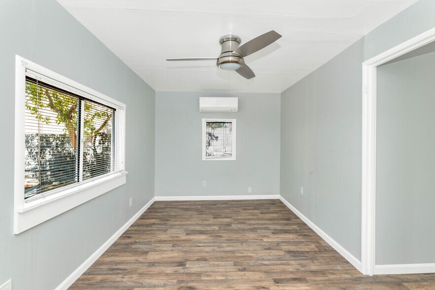 More Photos Of 316 E Vogel Ave, Phoenix Apartments For Sale