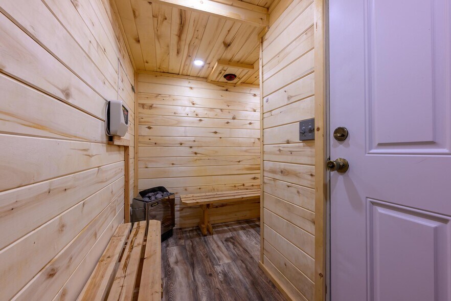 More Photos Of 312 Dewey Ave, Eureka Storefront Retail Office For Sale