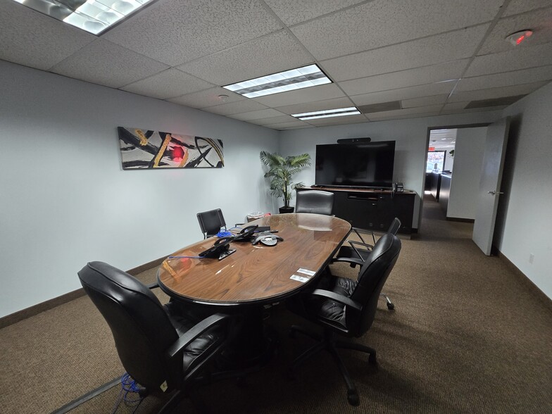 More Photos Of 8447 Miramar Mall, San Diego Office For Lease