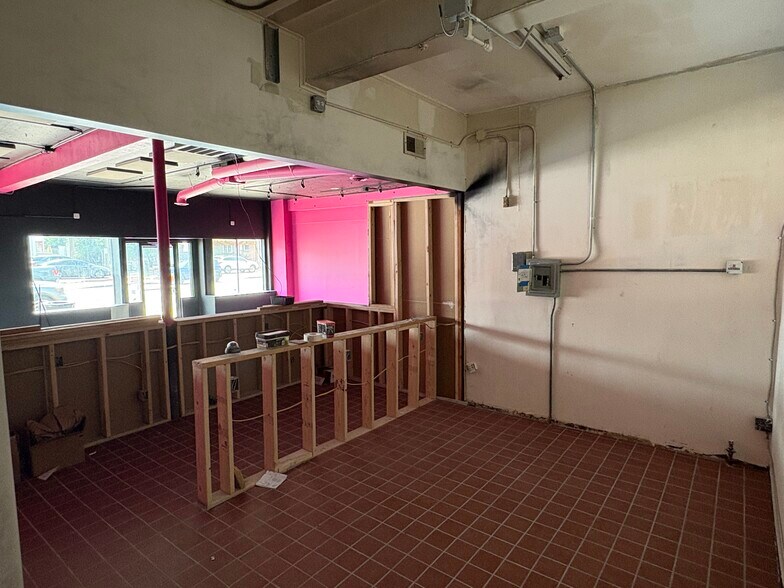 More Photos Of 1135 E Evans Ave, Denver Storefront For Lease