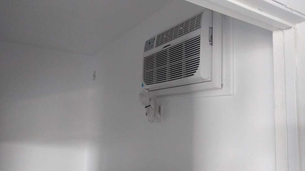 More Photos Of 1700 Latham Rd, West Palm Beach Unknown For Lease