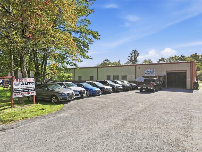 More Photos Of 405 Industrial Park Dr, Mount Pocono Warehouse For Sale