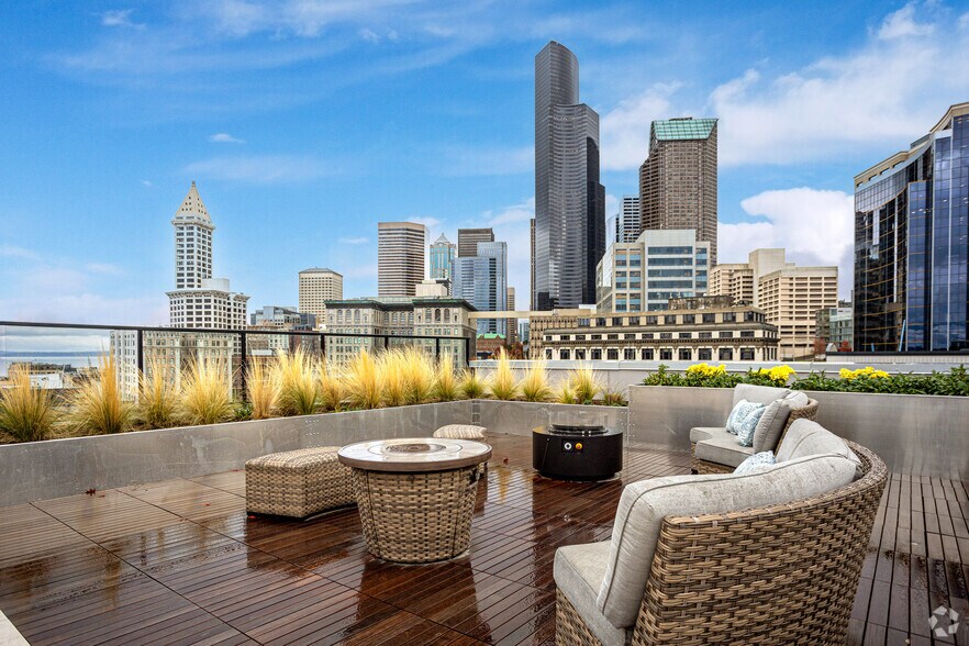 More Photos Of 206 5th Ave S, Seattle Apartments For Lease