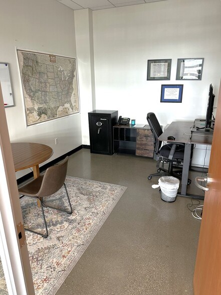 More Photos Of 110 S Fairfax Ave, Los Angeles Office For Lease