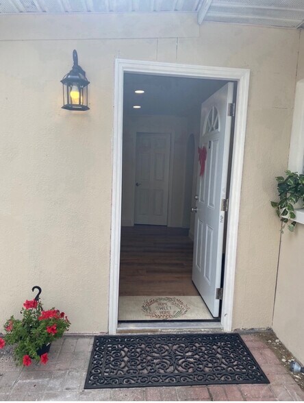 More Photos Of 405 S Orion Ave, Clearwater Multifamily For Sale