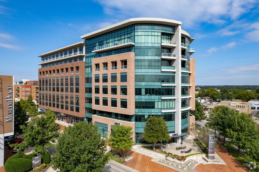 Primary Photo Of 3100 W 7th St, Fort Worth Office Residential For Lease