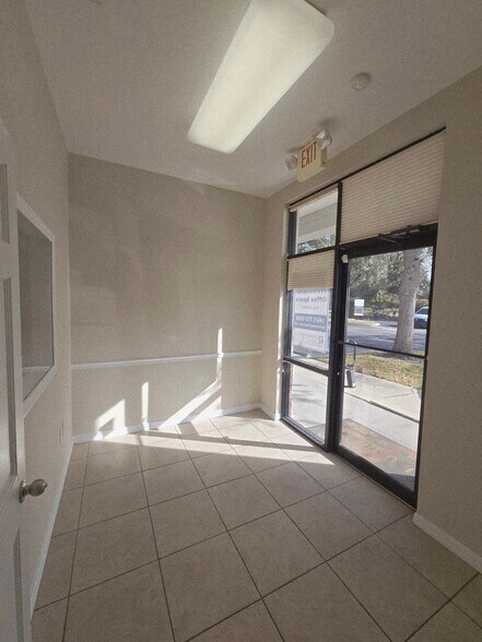 More Photos Of 1708 Lexington Green Ln, Sanford Medical For Lease