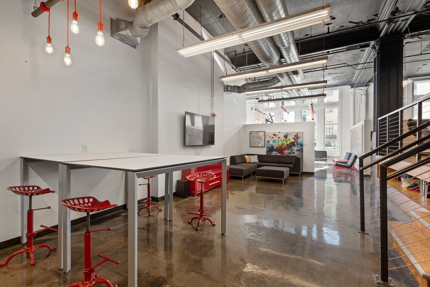 More Photos Of 1501 Locust St, Saint Louis Apartments For Sale