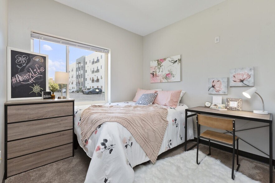 More Photos Of 482 Marion Rd, Oshkosh Apartments For Sale