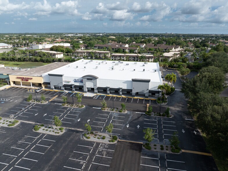More Photos Of 9299 College Pky, Fort Myers Storefront Retail Office For Lease