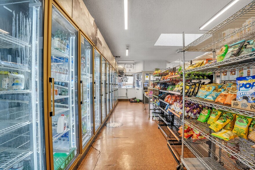 More Photos Of 45 Visitacion Ave, Brisbane Freestanding For Sale