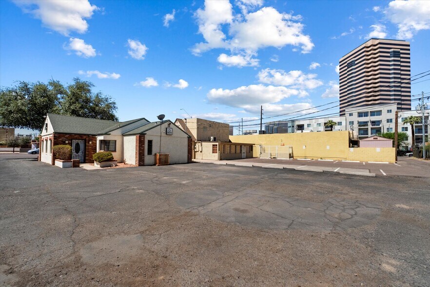 More Photos Of 314 E Thomas Rd, Phoenix Office For Lease