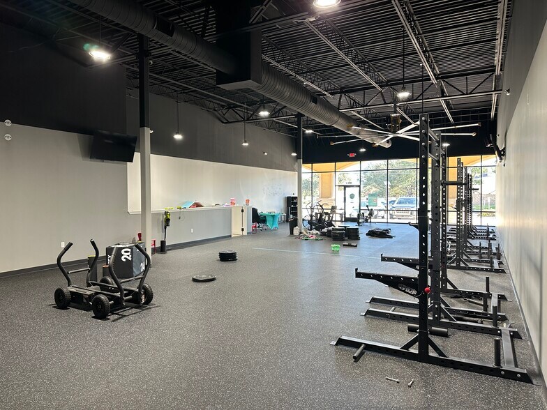 More Photos Of 2206 Katy Flewellen Rd, Katy Storefront For Lease