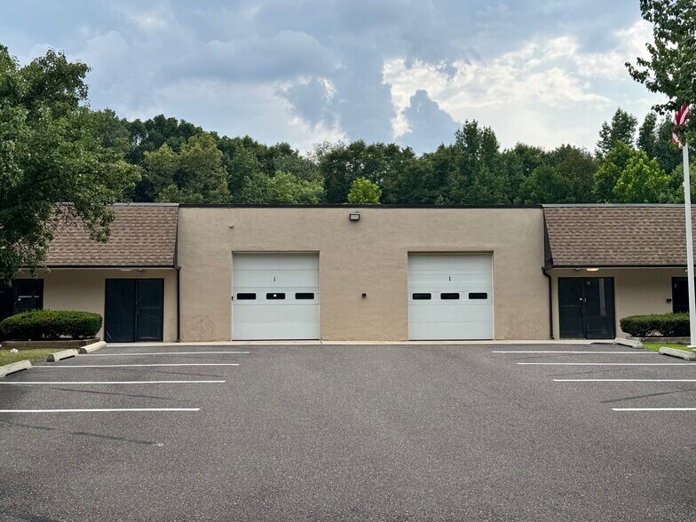 Primary Photo Of 10-16 Democrat Way, Gibbsboro Light Distribution For Lease