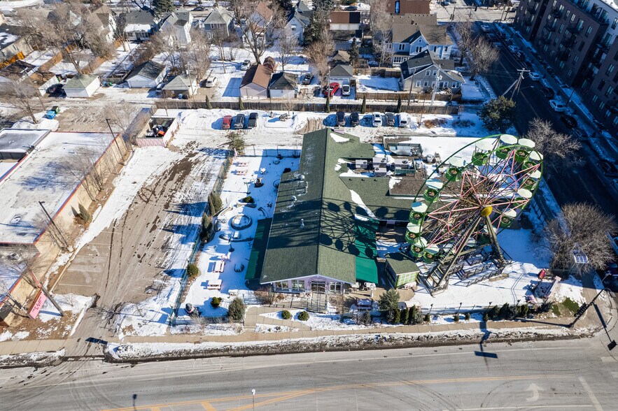 More Photos Of 2501 & 2519 Marshall St NE, Minneapolis Restaurant For Sale